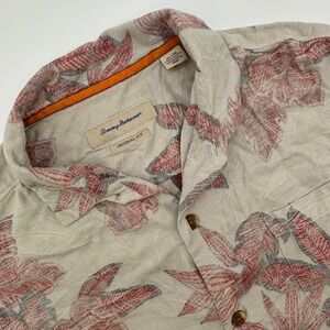 Tommy Bahama XL Floral Print Button Down Shirt 100% Silk Short Sleeve